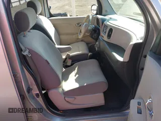 2011 Nissan Cube 1.8 SL with VIN JN8AZ2KR2BT205729, listed as a IAAI auction lot 42028429 with 98,694 mi miles. Bid and sale history available at carsss.com. Image 5.