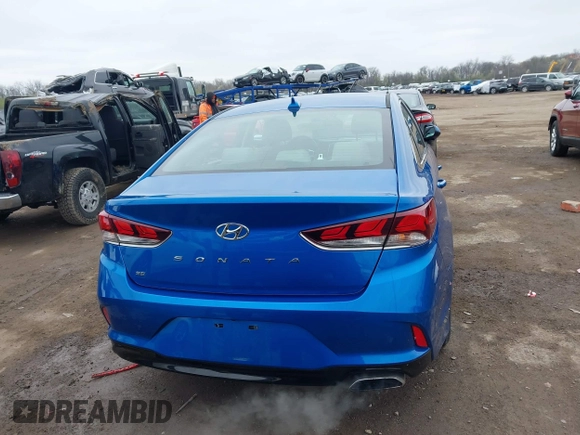 2018 Hyundai Sonata SE with VIN 5NPE24AF1JH688332, listed as a IAAI auction lot 41990382 with 156,363 mi miles and . Bid and sale history available at carsss.com. Image 16.