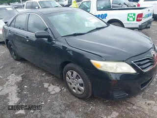 2011 Toyota Camry LE z VIN 4T4BF3EK2BR137439, wystawiony jako IAAI lot #42366886 z przebiegiem 177 764 mil mil oraz . Historia ofert i sprzedaży dostępna na DreamBid. Obrazek 1.