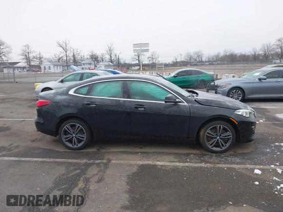 2022 BMW 2 Series 228i xDrive with VIN WBA73AK08N7J88884, listed as a IAAI auction lot 41537616 with 30,610 mi miles. Bid and sale history available at carsss.com. Image 13.