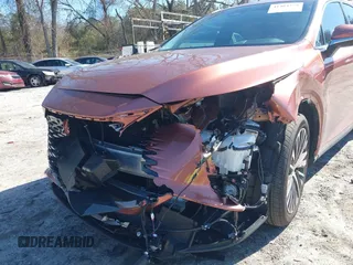 2024 Lexus RX 350 с VIN 2T2BAMBA9RC050719, выставлен на аукционе IAAI как лот 41464779 с пробегом 4 106 миль миль и . История ставок и продаж доступна на DreamBid. Изображение 6.