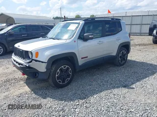 2017 Jeep Renegade Trailhawk с VIN ZACCJBCB7HPG07800, выставлен на аукционе IAAI как лот 42476538 с пробегом 125 412 миль миль и . История ставок и продаж доступна на DreamBid. Изображение 17.