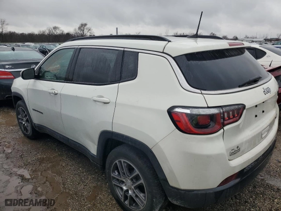 2019 Jeep Compass Latitude w/Sun/Wheel Pkg with VIN 3C4NJCBB5KT820017, listed as a Copart auction lot 41439165 with NaN miles and Salvage Title. Bid and sale history available at carsss.com. Image 2.