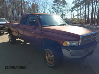 2002 Dodge Ram 2500 with VIN 3B7KF23612M209587, listed as a IAAI auction lot 41721246 with 261,501 mi miles. Bid and sale history available at carsss.com. Image 1.