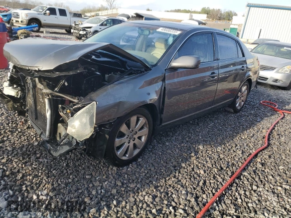 2006 Toyota Avalon XL z VIN 4T1BK36B26U092139, wystawiony jako Copart lot #48688335 z przebiegiem 225 381 mil mil oraz Szkoda całkowita • Salvage title. Historia ofert i sprzedaży dostępna na DreamBid. Obrazek 1.