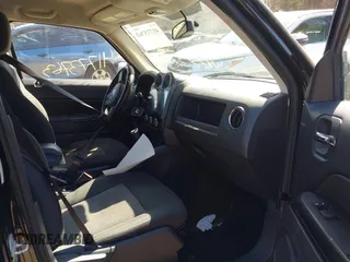 2013 Jeep Patriot Sport with VIN 1C4NJRBB1DD237178, listed as a IAAI auction lot 41773763 with 148,306 mi miles and . Bid and sale history available at carsss.com. Image 5.