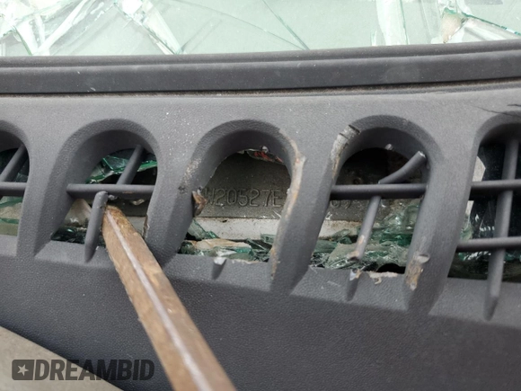 2007 Ford F-250 XL z VIN 1FTSW20527EA23209, wystawiony jako Copart lot #68862344 z przebiegiem Nie podano mil oraz Szkoda całkowita • Salvage title. Historia ofert i sprzedaży dostępna na DreamBid. Obrazek 12.