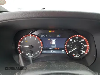 2024 Nissan Frontier Pro-4X with VIN 1N6ED1EK0RN630091, listed as a Copart auction lot 88705595 with 9,059 mi miles and Clean title. Bid and sale history available at DreamBid. Image 9.