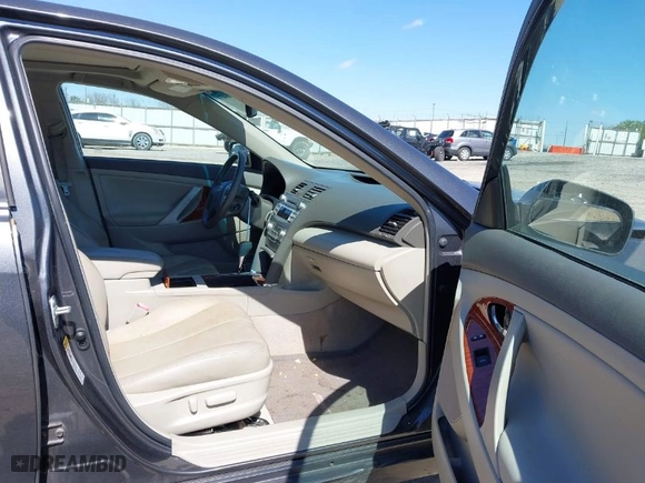 2011 Toyota Camry LE with VIN 4T1BF3EK8BU138251, listed as a IAAI auction lot 41801473 with 124,498 mi miles. Bid and sale history available at carsss.com. Image 5.