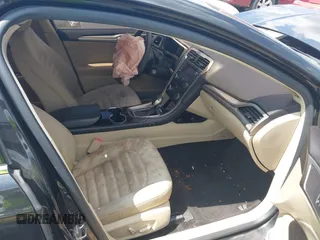 2015 Ford Fusion SE with VIN 3FA6P0H76FR273658, listed as a IAAI auction lot 42561488 with Not provided miles and . Bid and sale history available at DreamBid. Image 5.