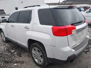 2010 GMC Terrain SLT-2 with VIN 2CTFLHEY9A6401400, listed as a IAAI auction lot 41576843 with 127,336 mi miles and . Bid and sale history available at carsss.com. Image 3.