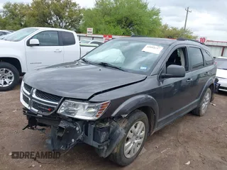 2020 Dodge Journey SE Value z VIN 3C4PDCAB2LT202088, wystawiony jako IAAI lot #41894515 z przebiegiem 97 564 mil mil oraz . Historia ofert i sprzedaży dostępna na DreamBid. Obrazek 2.