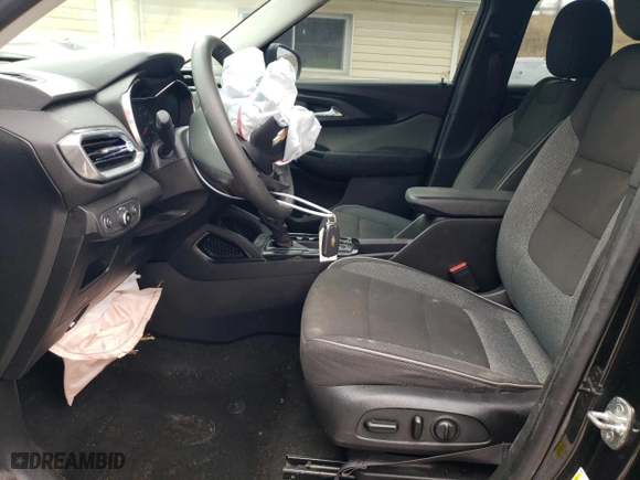 2021 Chevrolet TrailBlazer LT with VIN KL79MPS21MB162097, listed as a Copart auction lot 46256715 with 82,650 mi miles and Salvage Title. Bid and sale history available at carsss.com. Image 7.