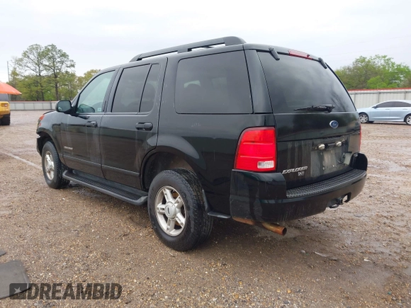 2005 Ford Explorer XLT with VIN 1FMZU63K15UA97278, listed as a IAAI auction lot 41861564 with 135,861 mi miles and . Bid and sale history available at DreamBid. Image 3.
