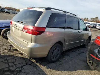 2005 Toyota Sienna XLE with VIN 5TDBA22C75S044669, listed as a Copart auction lot 51217335 with 176,241 mi miles and Non Repairable. Bid and sale history available at carsss.com. Image 3.