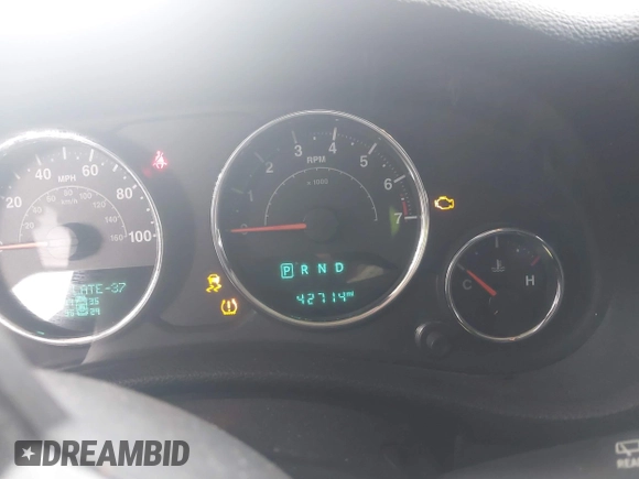 2018 Jeep Wrangler Unlimited Rubicon Recon с VIN 1C4BJWFG1JL851768, выставлен на аукционе IAAI как лот 41882130 с пробегом 42 714 миль миль и . История ставок и продаж доступна на DreamBid. Изображение 7.