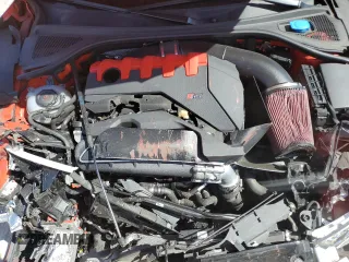 2018 Audi RS 3 z VIN WUABWGFF9J1905637, wystawiony jako Copart lot #52708554 z przebiegiem 40 664 mil mil oraz . Historia ofert i sprzedaży dostępna na DreamBid. Obrazek 12.