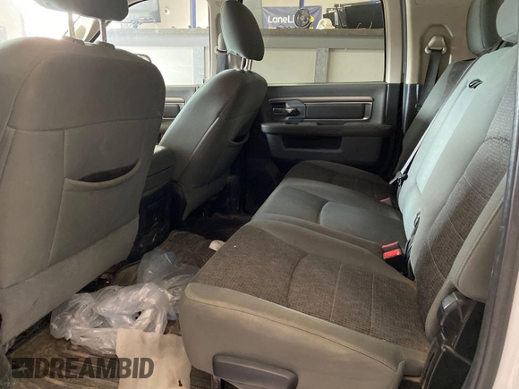 2015 Ram 2500 SLT with VIN 3C6UR5ML4FG582155, listed as a IAAI auction lot 42730160 with 280,655 mi miles and . Bid and sale history available at DreamBid. Image 18.