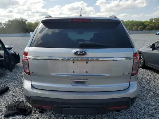 2013 Ford Explorer XLT with VIN 1FM5K8D88DGB62093, listed as a Copart auction lot 48991285 with 147,359 mi miles and Non Repairable. Bid and sale history available at DreamBid. Image 6.