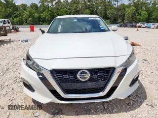 2020 Nissan Altima S with VIN 1N4BL4BVXLC128660, listed as a Copart auction lot 61764275 with 84,662 mi miles and Salvage title. Bid and sale history available at DreamBid. Image 5.