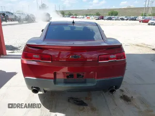 2014 Chevrolet Camaro LS z VIN 2G1FA1E32E9147104, wystawiony jako IAAI lot #42324064 z przebiegiem 70 585 mil mil oraz . Historia ofert i sprzedaży dostępna na DreamBid. Obrazek 16.