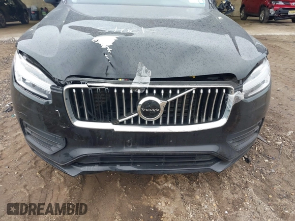 2021 Volvo XC90 Momentum with VIN YV4102PK7M1732128, listed as a IAAI auction lot 41480775 with 61,742 mi miles and . Bid and sale history available at DreamBid. Image 6.