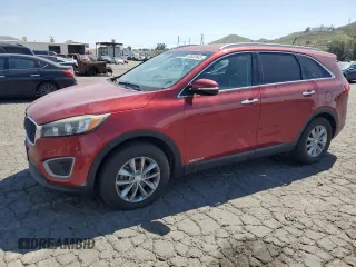 2017 Kia Sorento LX V6 with VIN 5XYPGDA57HG272708, listed as a Copart auction lot 52652645 with 152,116 mi miles and Clean Title. Bid and sale history available at carsss.com. Image 1.