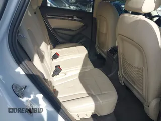 2015 Audi Q5 Prestige with VIN WA1VMAFP7FA101084, listed as a IAAI auction lot 42512810 with 140,000 mi miles and . Bid and sale history available at DreamBid. Image 8.