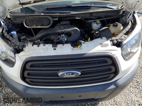 2018 Ford Transit с VIN 1FTYR1YM5JKB13583, выставлен на аукционе Copart как лот 86318844 с пробегом 80 535 миль миль и Списание • Salvage title. История ставок и продаж доступна на DreamBid. Изображение 7.