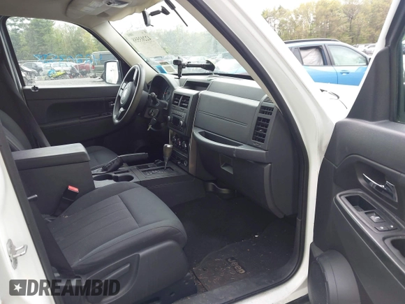 2011 Jeep Liberty Sport with VIN 1J4PN2GK4BW531568, listed as a IAAI auction lot 42203558 with 170,129 mi miles and . Bid and sale history available at carsss.com. Image 5.