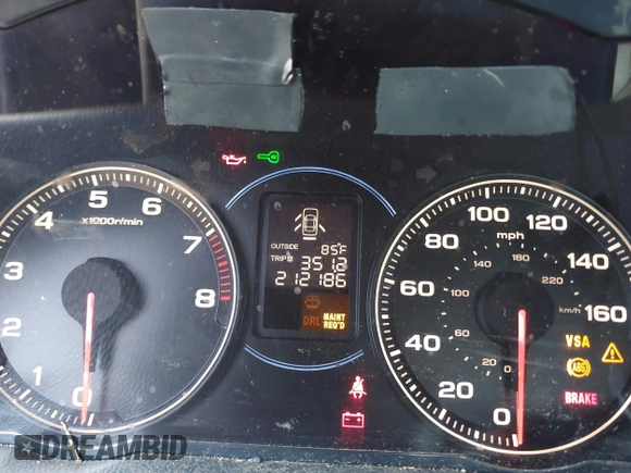 2004 Acura TSX z VIN JH4CL95844C033917, wystawiony jako IAAI lot #42075581 z przebiegiem 212 186 mil mil oraz . Historia ofert i sprzedaży dostępna na DreamBid. Obrazek 7.
