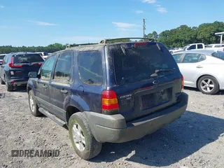 2004 Ford Escape XLT with VIN 1FMYU03114DA07741, listed as a IAAI auction lot 42332830 with 210,556 mi miles and . Bid and sale history available at DreamBid. Image 3.