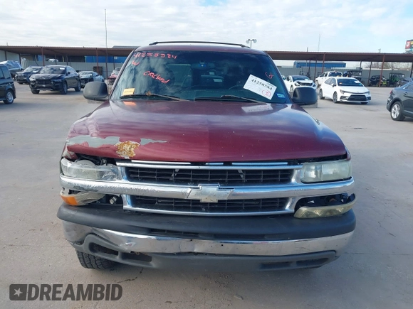 2002 Chevrolet Tahoe LS with VIN 1GNEC13V02R224336, listed as a IAAI auction lot 41258584 with 295,062 mi miles. Bid and sale history available at carsss.com. Image 12.