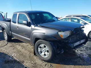 2014 Toyota Tacoma PreRunner with VIN 5TFTU4GN7EX056722, listed as a IAAI auction lot 41204015 with 109,249 mi miles and . Bid and sale history available at DreamBid. Image 1.
