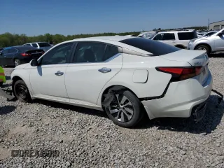 2020 Nissan Altima S with VIN 1N4BL4BV2LN306615, listed as a Copart auction lot 52211715 with 115,810 mi miles and Salvage Title. Bid and sale history available at carsss.com. Image 2.
