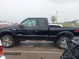 2006 Ford F-250 XL with VIN 1FTSX21P76EC82810, listed as a IAAI auction lot 41890943 with 237,747 mi miles and . Bid and sale history available at DreamBid. Image 14.