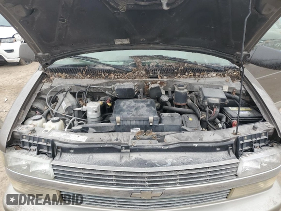 2003 Chevrolet Astro z VIN 1GNDM19X13B124662, wystawiony jako Copart lot #44017475 z przebiegiem 156 977 mil mil oraz Czysty tytuł • Clean title. Historia ofert i sprzedaży dostępna na DreamBid. Obrazek 12.