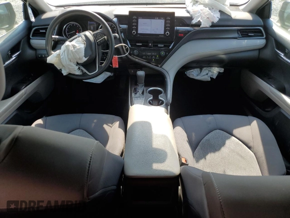 2023 Toyota Camry LE z VIN 4T1C11AK5PU757393, wystawiony jako Copart lot #57822715 z przebiegiem 26 616 mil mil oraz Czysty tytuł • Clean title. Historia ofert i sprzedaży dostępna na DreamBid. Obrazek 8.
