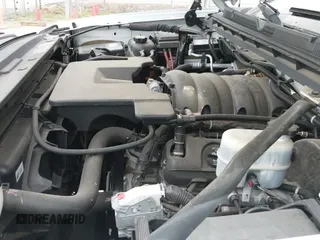 2018 GMC Sierra 1500 SLT z VIN 3GTU2NECXJG634683, wystawiony jako IAAI lot #43374368 z przebiegiem 76 104 mil mil oraz . Historia ofert i sprzedaży dostępna na DreamBid. Obrazek 19.