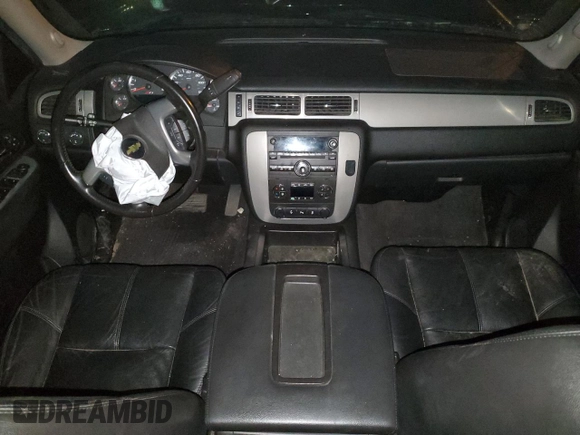 2013 Chevrolet Silverado 1500 LTZ with VIN 1GCRKTE77DZ149130, listed as a Copart auction lot 85349504 with 136,782 mi miles and Salvage Title. Bid and sale history available at DreamBid. Image 8.