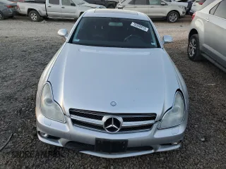 2007 Mercedes-Benz CLS-Class 5.5L with VIN WDDDJ72X07A098748, listed as a Copart auction lot 76508973 with 148,169 mi miles and Salvage Title. Bid and sale history available at carsss.com. Image 5.