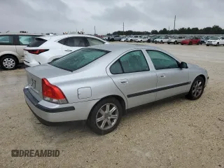 2003 Volvo S60 2.4L with VIN YV1RS61T532243853, listed as a Copart auction lot 73828484 with 0 mi miles and Non Repairable. Bid and sale history available at carsss.com. Image 3.