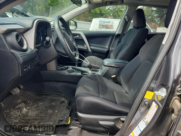 2016 Toyota RAV4 XLE with VIN 2T3RFREV4GW478667, listed as a Copart auction lot 64580095 with 70,593 mi miles and Salvage title. Bid and sale history available at DreamBid. Image 7.