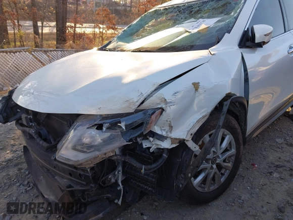 2018 Nissan Rogue S with VIN KNMAT2MT1JP597051, listed as a IAAI auction lot 41814178 with 181,563 mi miles and . Bid and sale history available at carsss.com. Image 6.