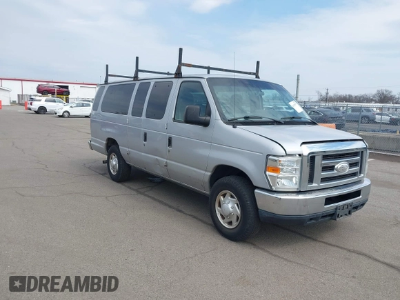 2014 Ford Econoline Passenger XL z VIN 1FBSS3BL9EDA86585, wystawiony jako IAAI lot #41909977 z przebiegiem 167 911 mil mil oraz . Historia ofert i sprzedaży dostępna na DreamBid. Obrazek 1.
