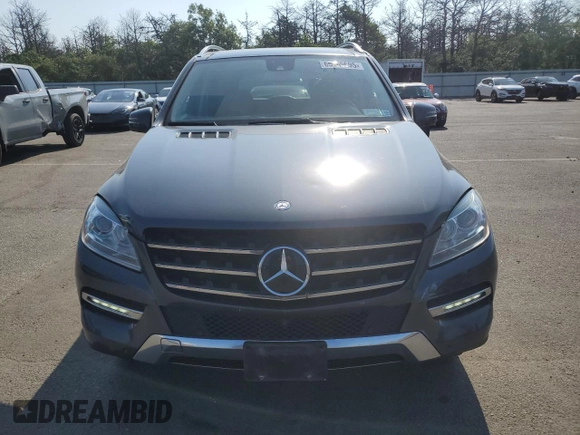 2015 Mercedes-Benz M 350 with VIN 4JGDA5HB2FA555743, listed as a Copart auction lot 65165695 with 147,152 mi miles and Salvage title. Bid and sale history available at DreamBid. Image 5.
