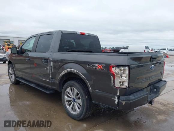 2018 Ford F-150 XL z VIN 1FTEW1CP3JKC21438, wystawiony jako IAAI lot #42207035 z przebiegiem 86 417 mil mil oraz . Historia ofert i sprzedaży dostępna na DreamBid. Obrazek 3.