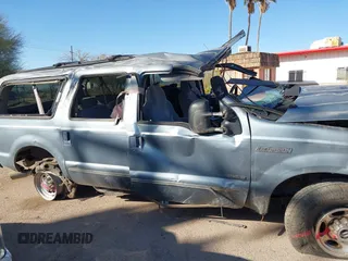 2000 Ford Excursion XLT с VIN 1FMSU41F6YED19436, выставлен на аукционе IAAI как лот 41787604 с пробегом 257 251 миль миль и . История ставок и продаж доступна на DreamBid. Изображение 13.