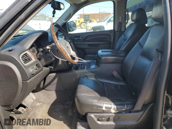 2014 GMC Yukon Denali with VIN 1GKS2EEF6ER141322, listed as a Copart auction lot 47565585 with 155,321 mi miles and Salvage Title. Bid and sale history available at carsss.com. Image 7.