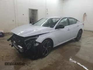 2025 Nissan Altima SR with VIN 1N4BL4CV9SN360779, listed as a Copart auction lot 54841765 with 9,103 mi miles and Non Repairable. Bid and sale history available at DreamBid. Image 1.